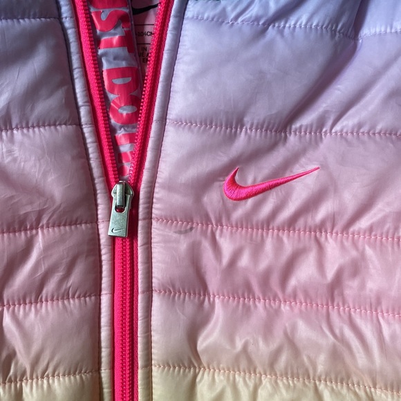 Nike toddler winter puffer jacket - Picture 3 of 5